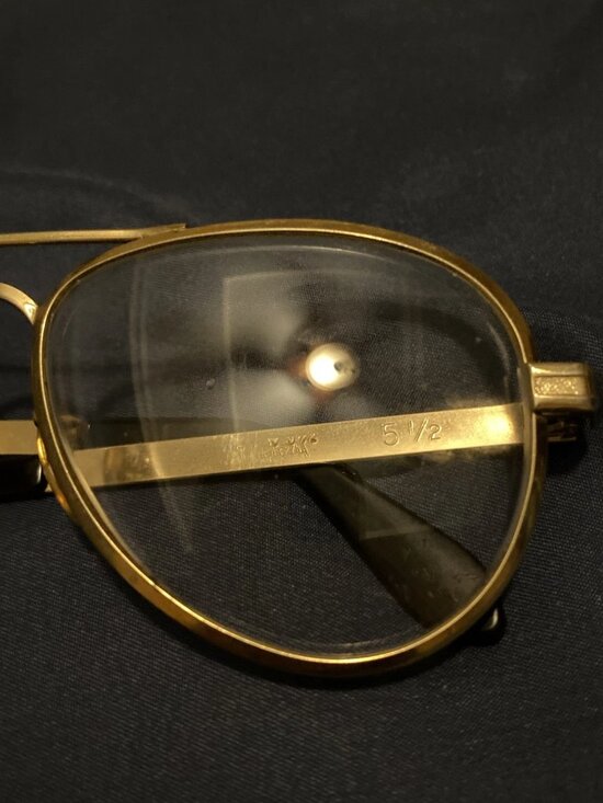 VTG Victory Optical Eyeglasses Aviator Style Gold Rim Brown Ears 5.5 54-16 EUC main image 2
